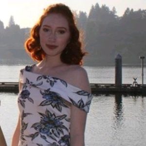 Meet your Posher, Riona